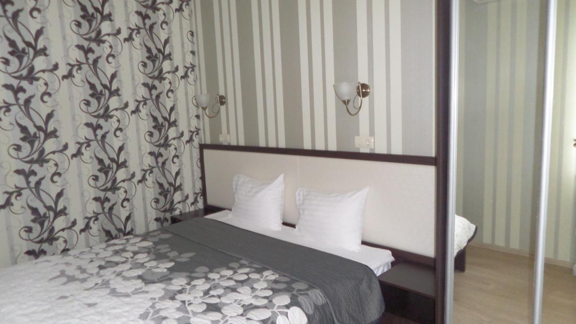 Royal Hotel Carcóvia Quarto foto