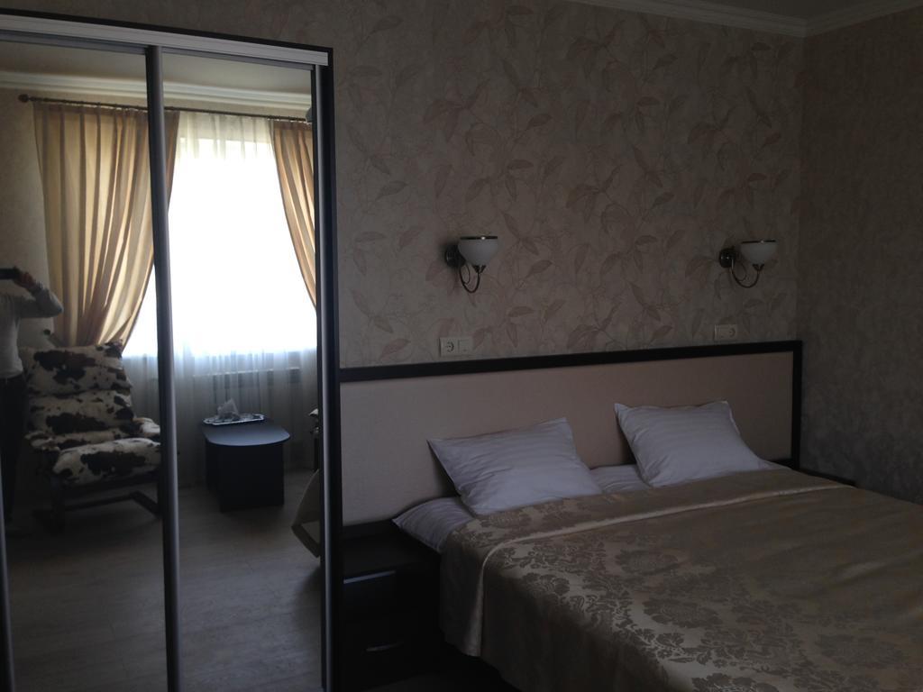 Royal Hotel Carcóvia Quarto foto